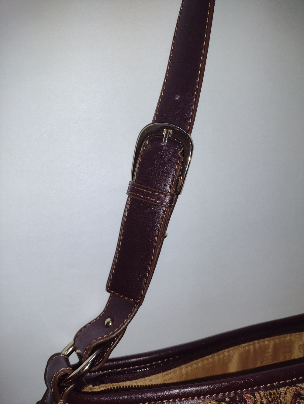 Etienne Aigner Paisley Tapestry Shoulder Bag Brown Faux Leather Trim Charm Clean - Picture 11 of 11